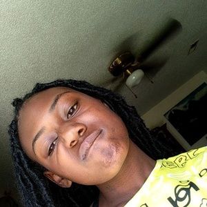 Meet your Posher, Nellie